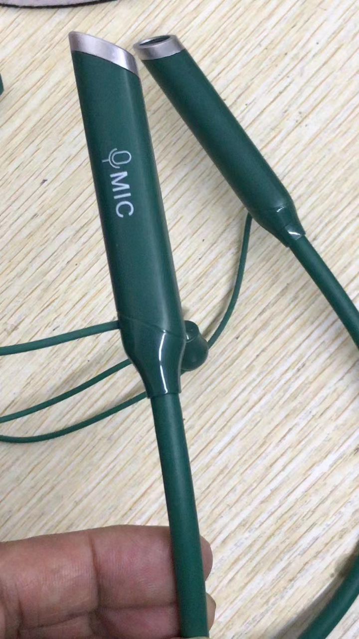 Premium Bluetooth Earphones V5.GB03 - Image 2